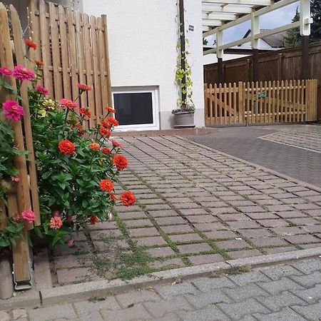 Zimmer Frei 2 Wiesbaden Bagian luar foto
